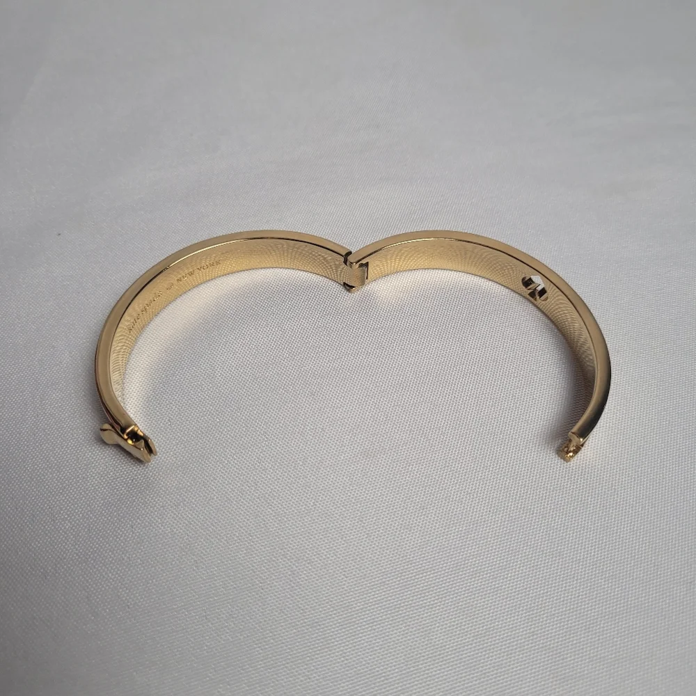 Kate Spade New York Spot The Spade Gold Tone Cream Enamel Hinged Bracelet - Picture 6 of 7